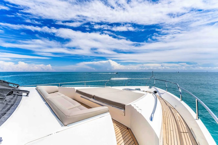 88' Princess - Yacht Rental in Miami Beach, Florida