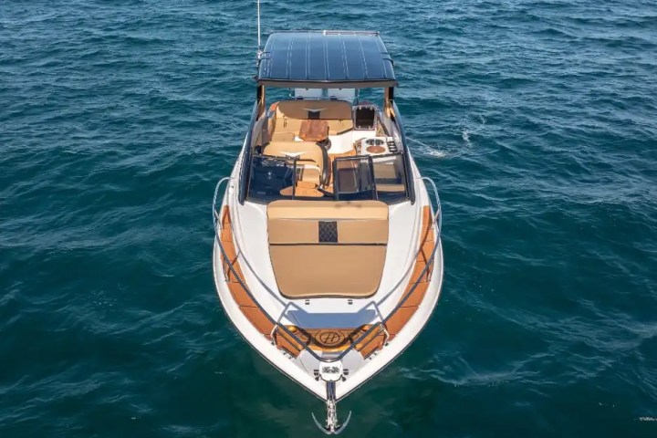 33' Hanover - Boat Rental in Palm Beach, Florida