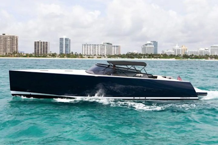 55' VanDutch - Yacht Rental in Miami Beach, Florida