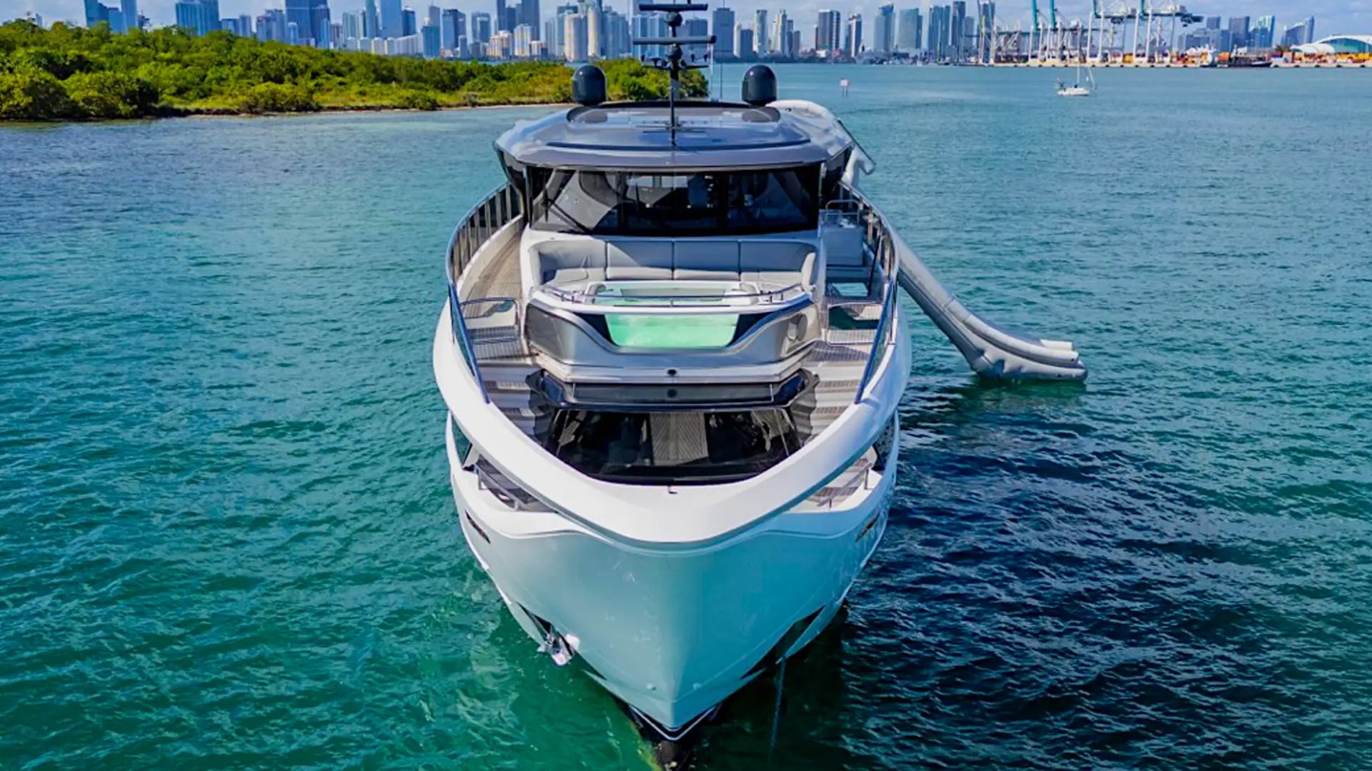 Interior lounge sectional on 100′ Princess Miami