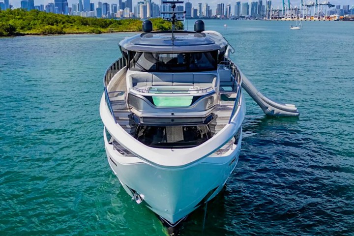100' Princess - Yacht Rental in Miami, Florida