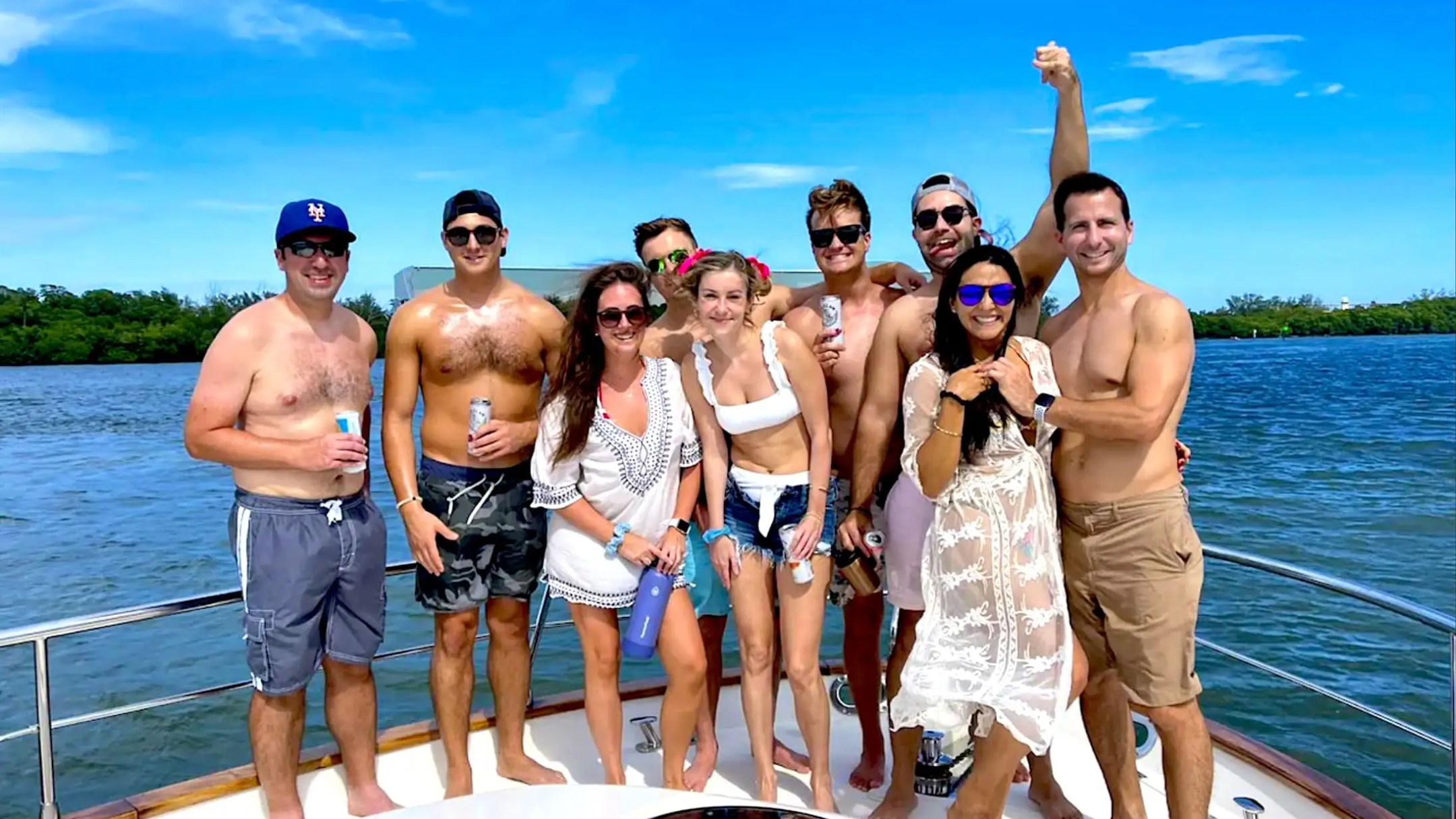 45′ Austin Parker premium interior finishes Miami