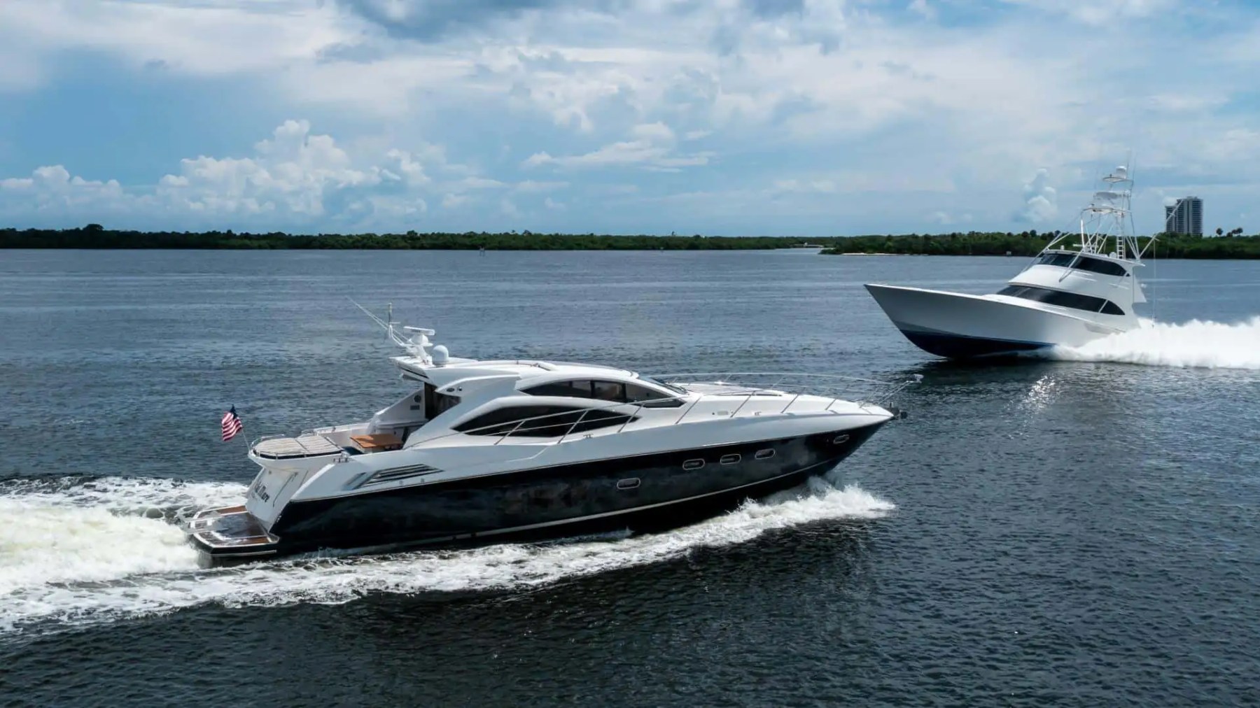 64' SunSeeker - Yacht Rental in Jupiter, Florida