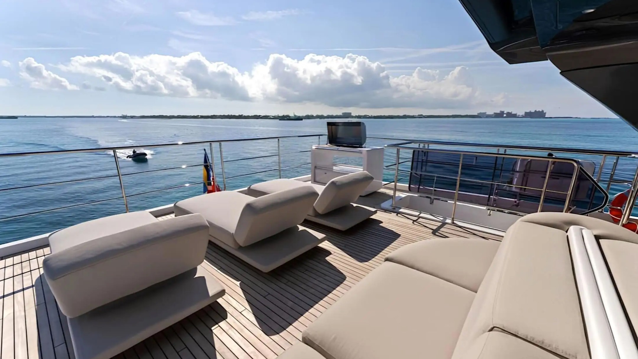 Flybridge seating area on 88′ Azimut Miami