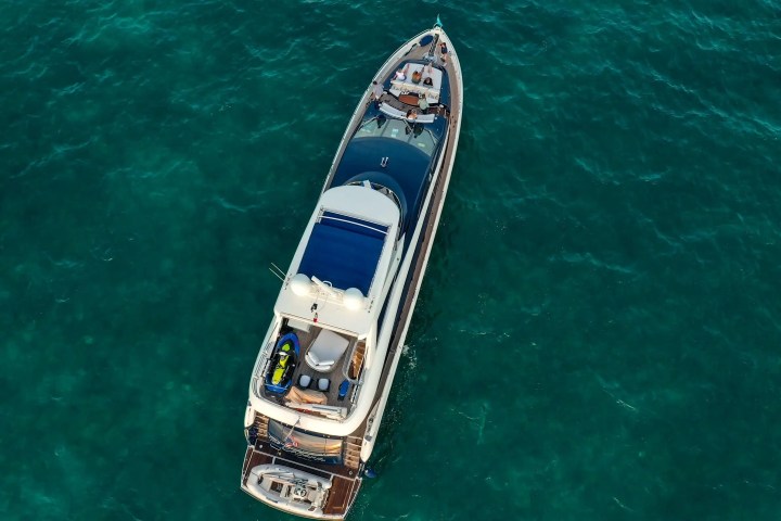 90' SunSeeker - Yacht Rental in Miami Beach, Florida