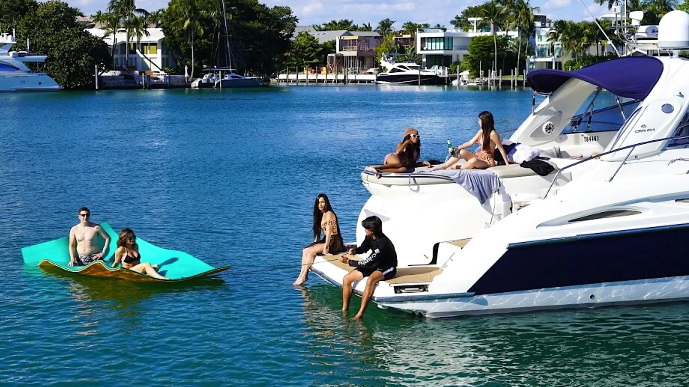 50′ Cranchi shaded lounge area Key Biscayne