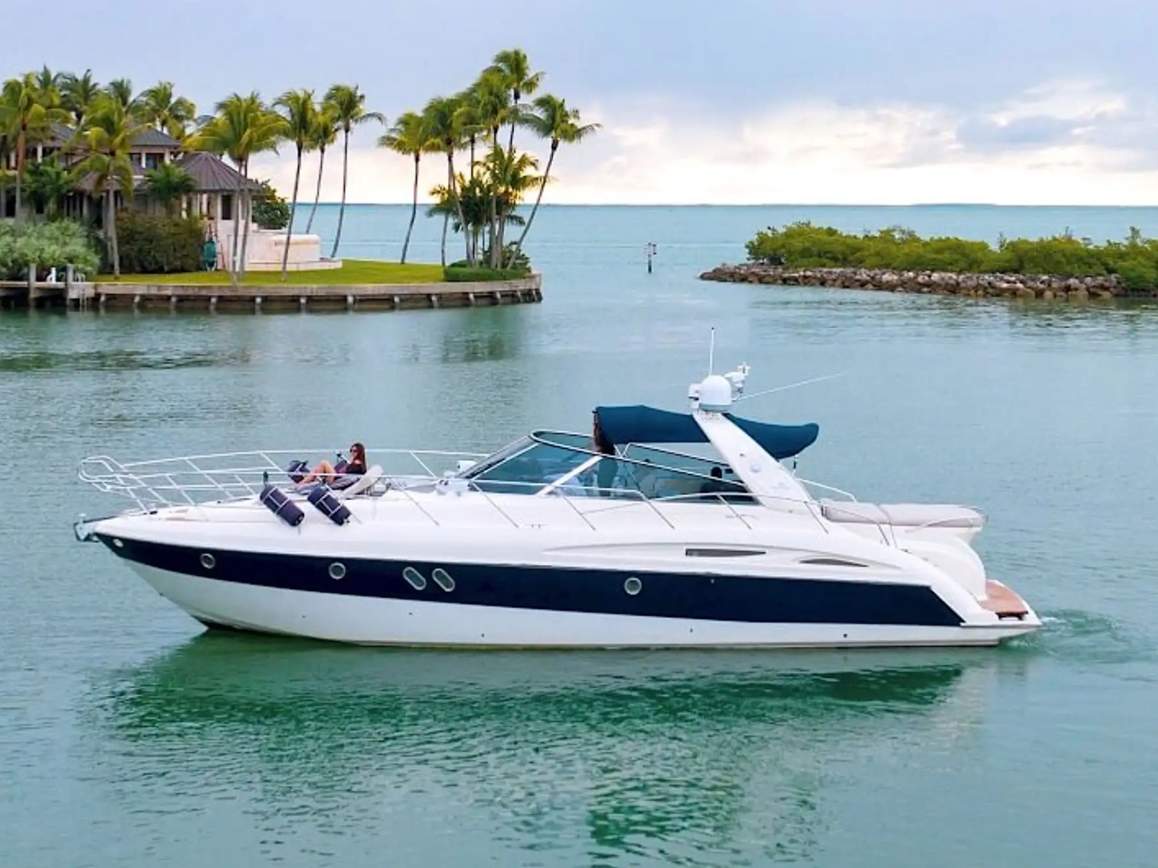 50′ Cranchi panoramic water view Key Biscayne – image 19
