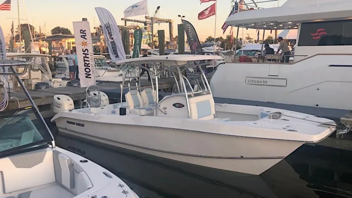 26' PowerCat - Boat Rental in Marathon, Florida