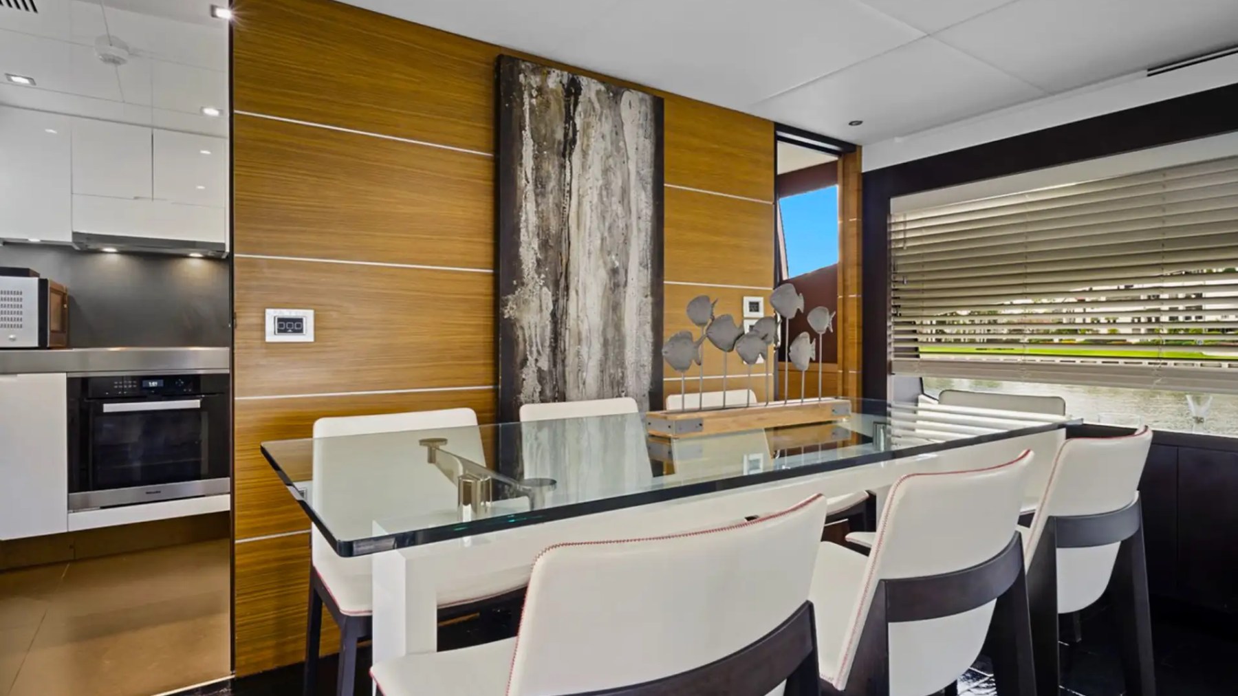 80' Astondoa - Yacht Rental in Fort Lauderdale, Florida