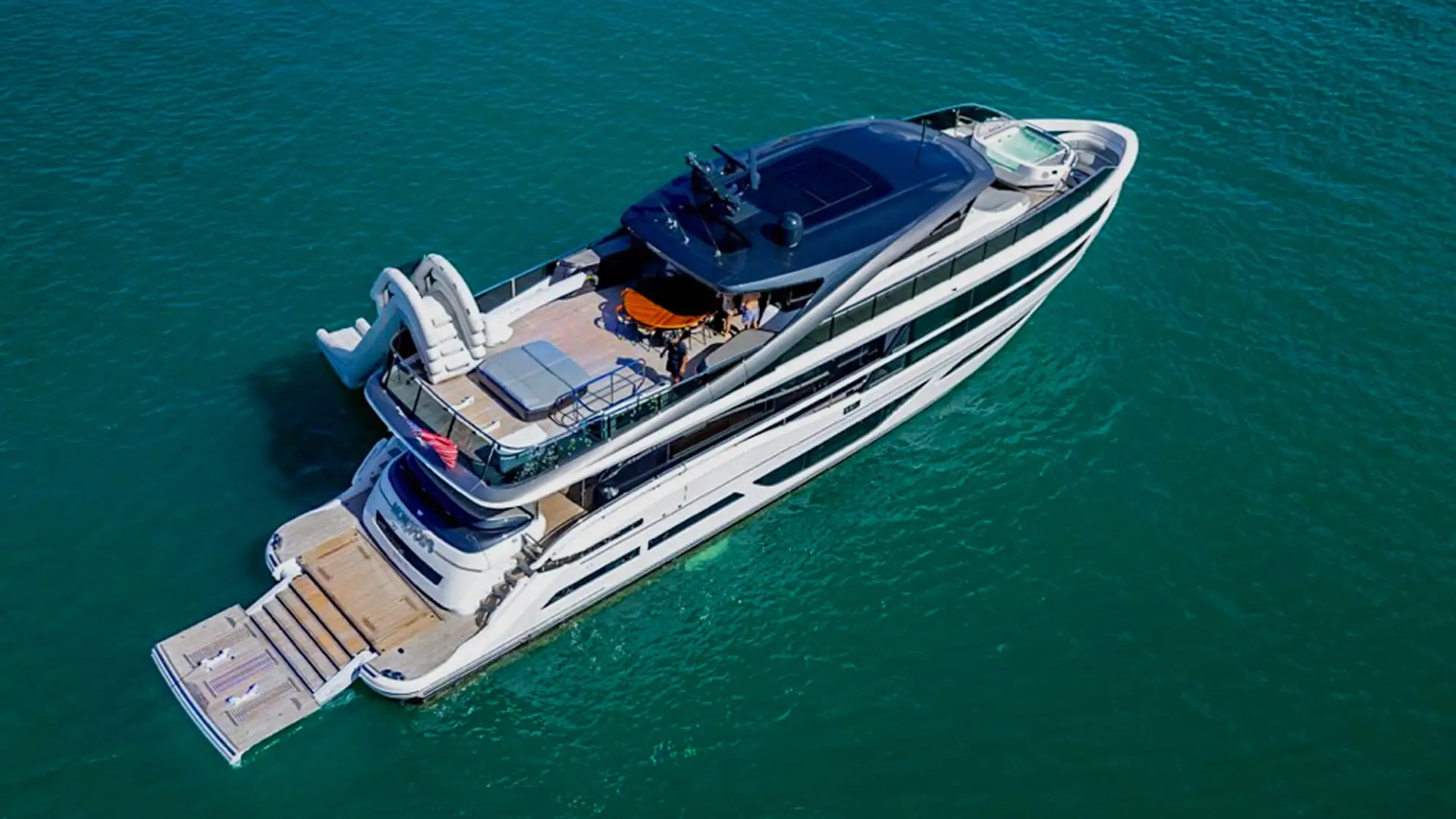 Drone side-orbit of 100′ Princess Miami