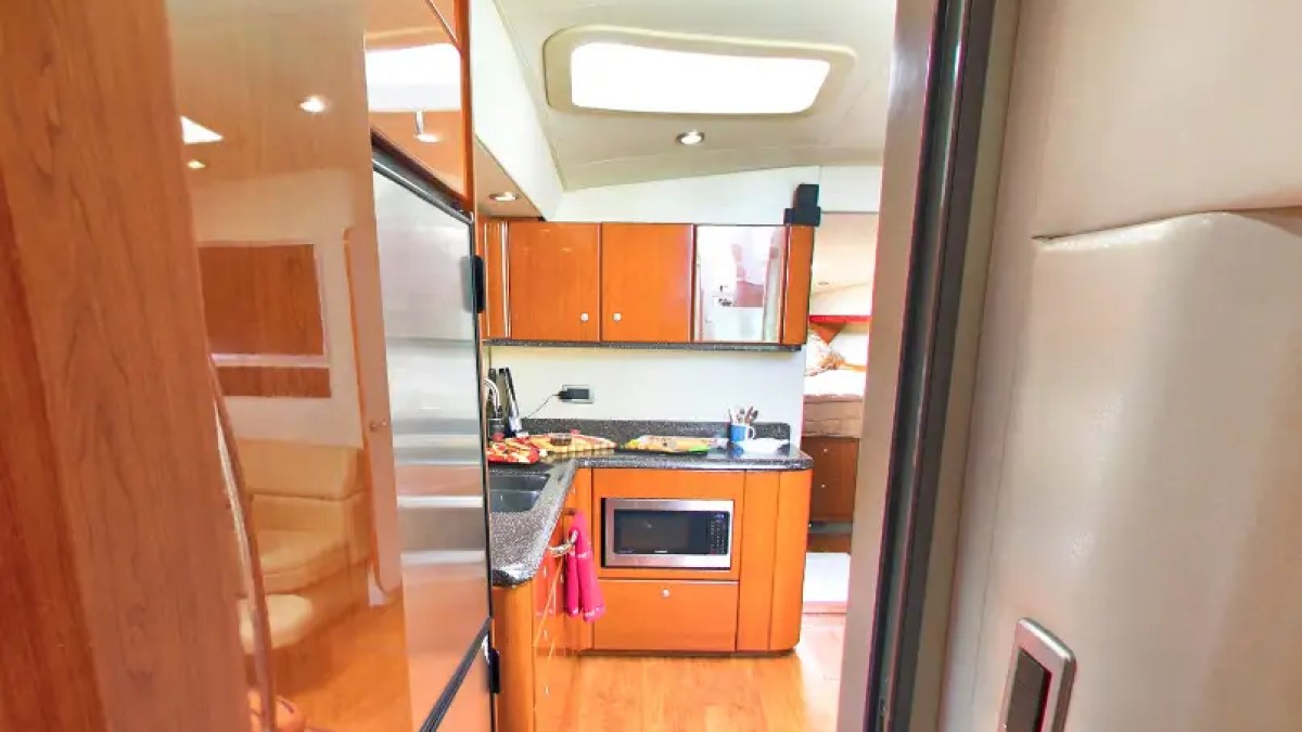 Cabin lighting detail on 48′ Formula Miami