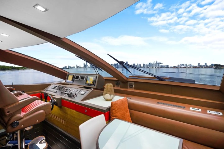 80' Astondoa - Yacht Rental in Fort Lauderdale, Florida