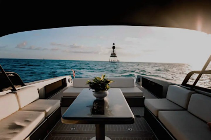 55' VanDutch - Yacht Rental in Miami Beach, Florida