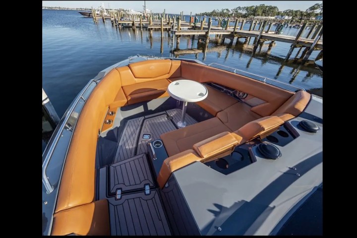 34' Cruisers - Boat Rental in St. Petersburg, Florida