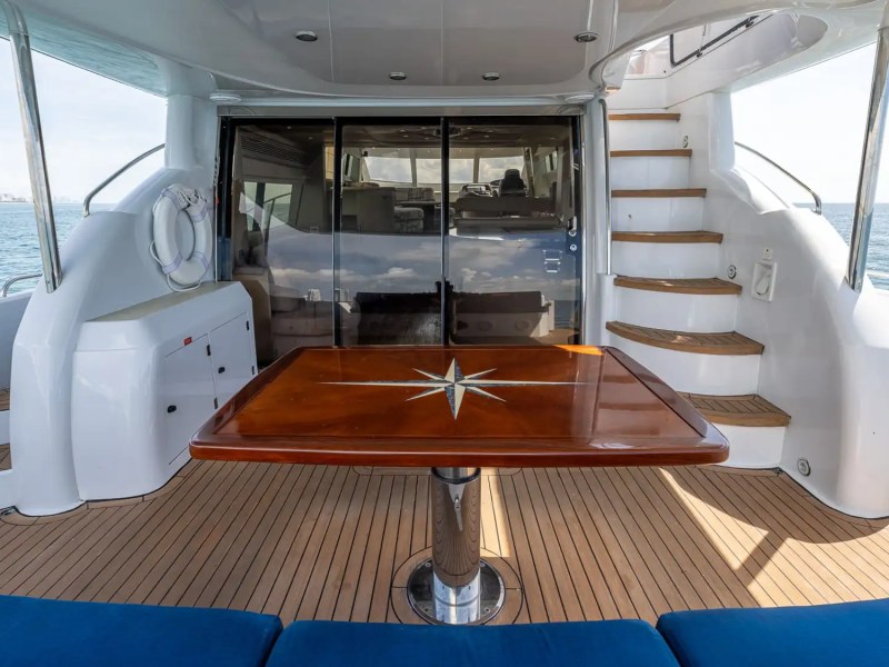 80′ Sunseeker foredeck lounge Miami