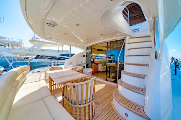 75' SunSeeker - Yacht Rental in Miami Beach, Florida