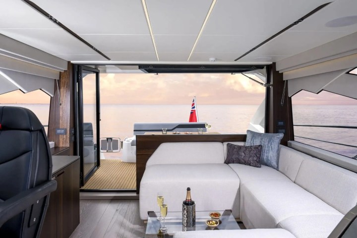 55' Predator - Yacht Rental in Dania Beach, Florida