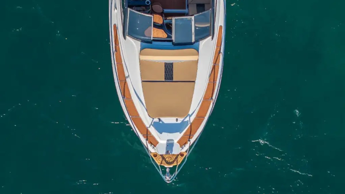 33' Hanover - Boat Rental in Palm Beach, Florida