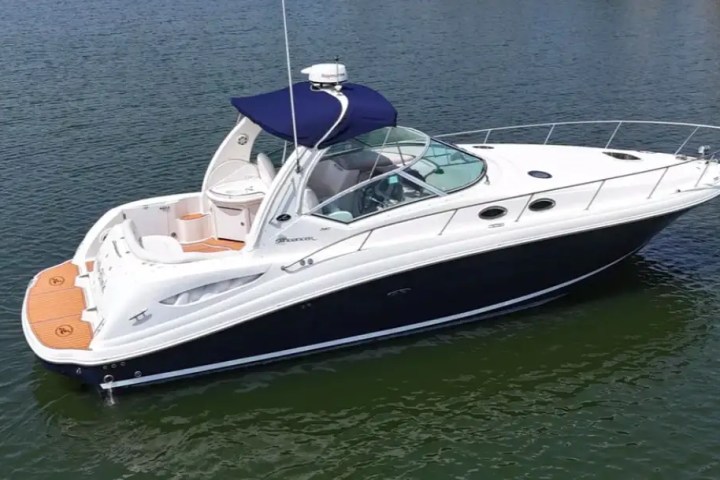 38' SeaRay - Boat Rental in St. Petersburg, Florida