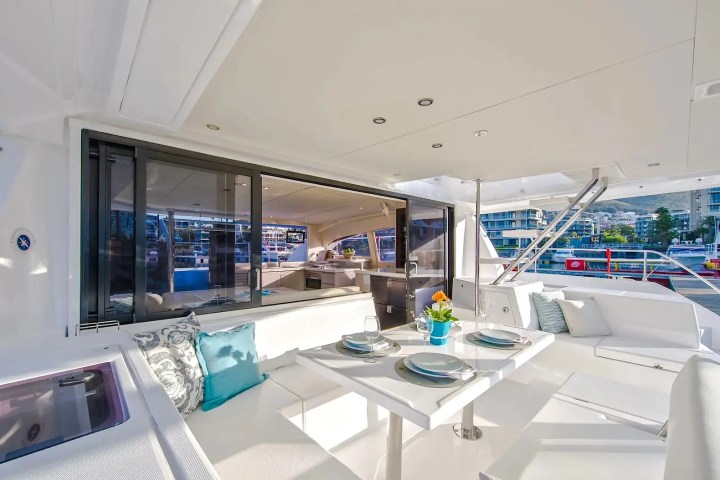 Social seating with drinks on aft deck