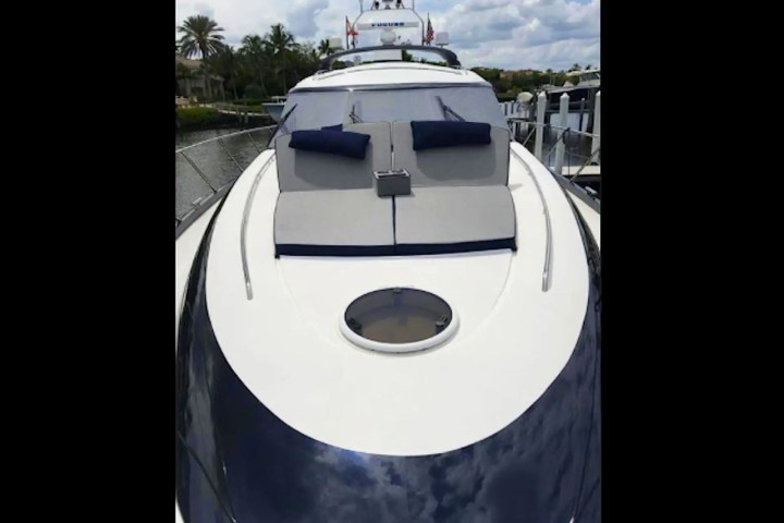 70' Princess - Yacht Rental in Miami Beach, Florida