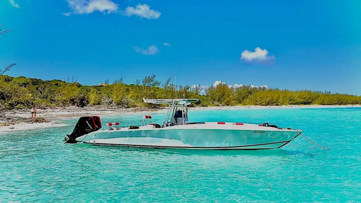 35' Marlin - Boat Rental in Nassau, Bahamas