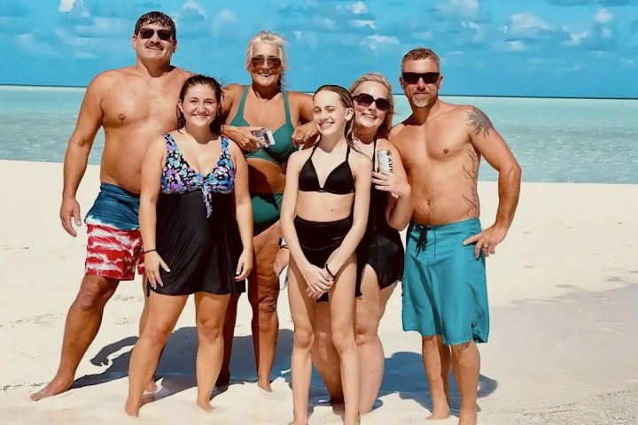 35' Marlin - Boat Rental in Nassau, Bahamas