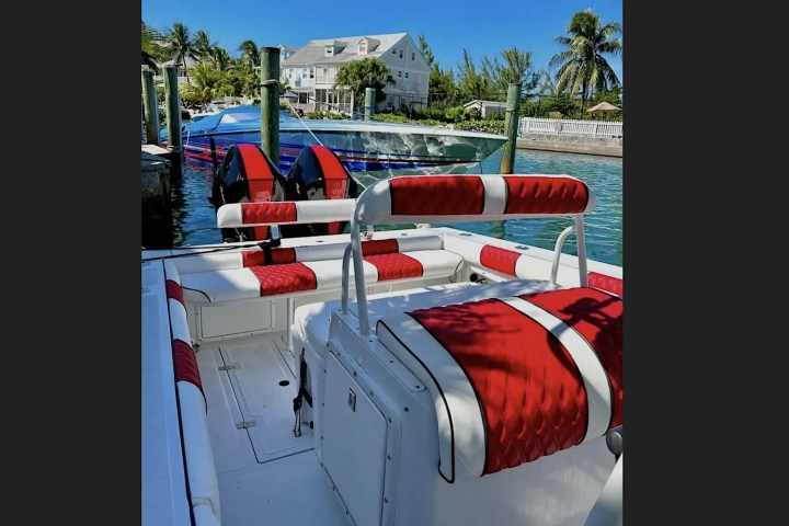 35' Marlin - Boat Rental in Nassau, Bahamas