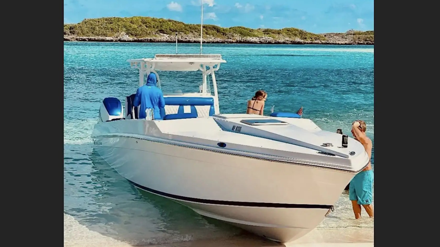 35' Marlin - Boat Rental in Nassau, Bahamas