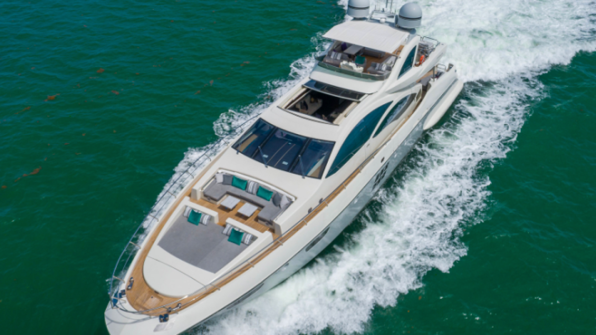 Drone aerial view of 103′ Azimut Miami