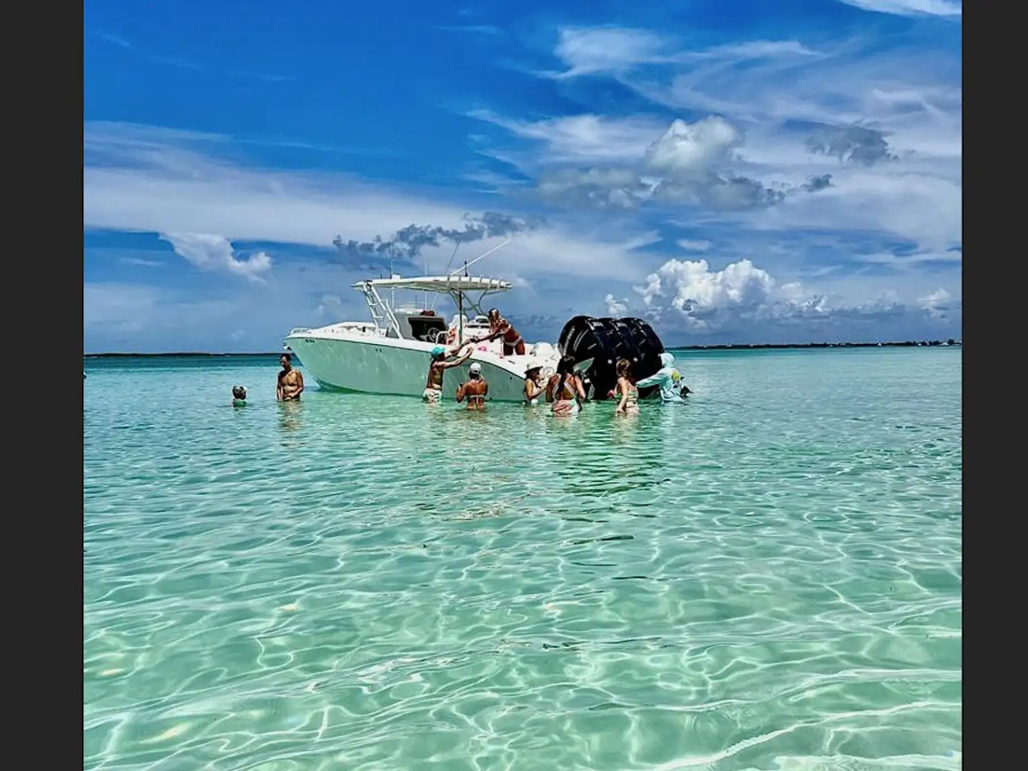 39' Midnight Express - Boat Rental in Nassau, Bahamas