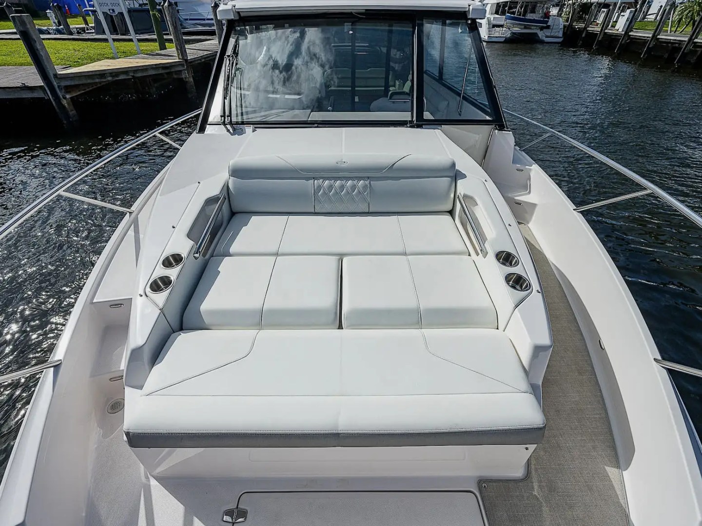 39' Regal - Boat Rental in Tampa, Florida
