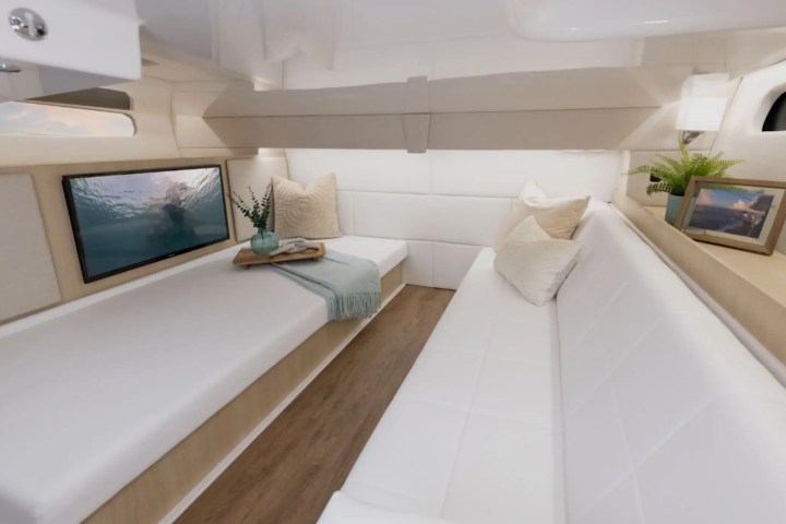 39' Regal - Boat Rental in Tampa, Florida