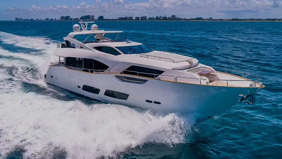 95' SunSeeker - Yacht Rental in Fort Lauderdale, Florida