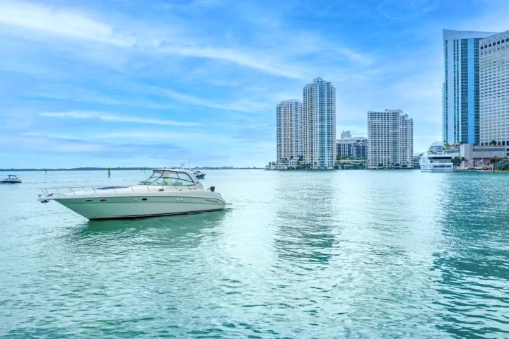 52' SeaRay - Yacht Rental in Fort Lauderdale, Florida
