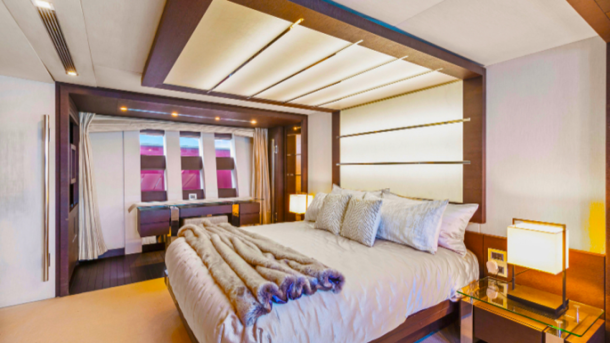Master stateroom on 103′ Azimut Miami