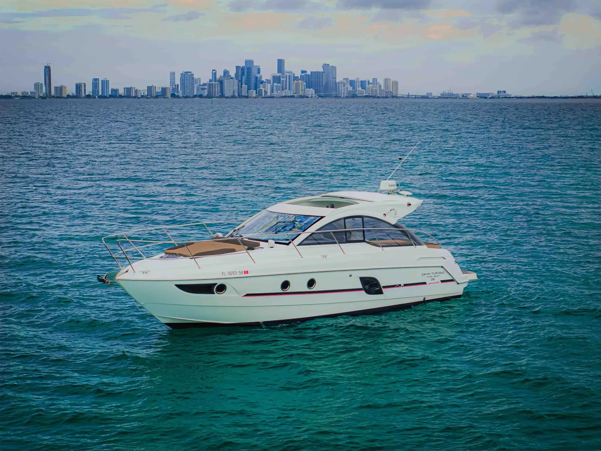 38′ Beneteau formal dining area Key Biscayne