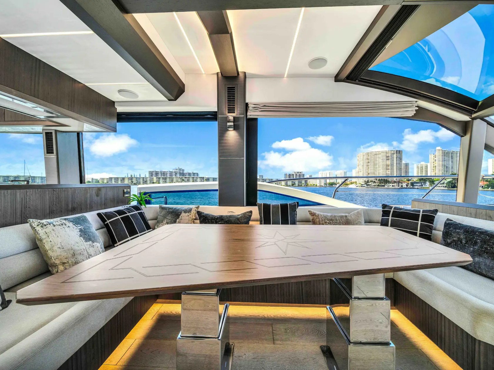 68' Galeon - Yacht Rental in Hollywood, Florida