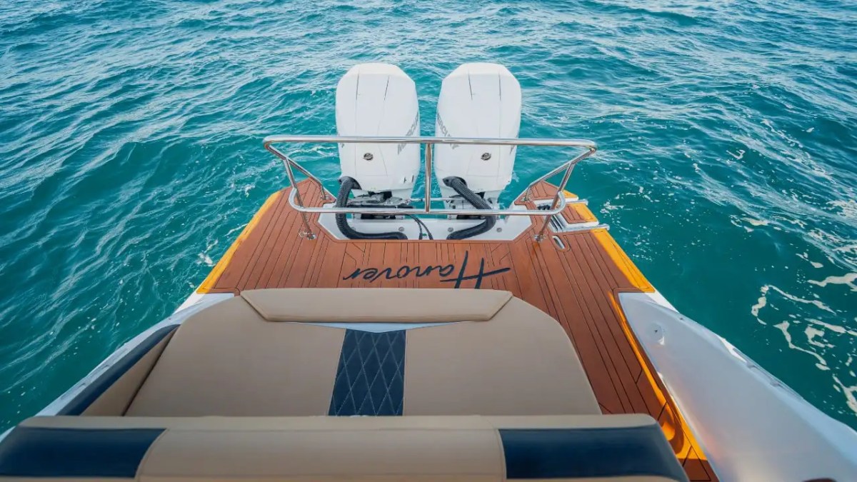 33' Hanover - Boat Rental in Palm Beach, Florida