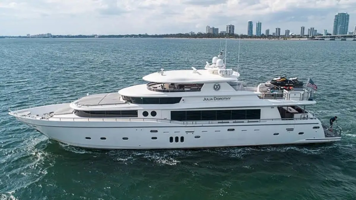 Evening lighting on outdoor common areas