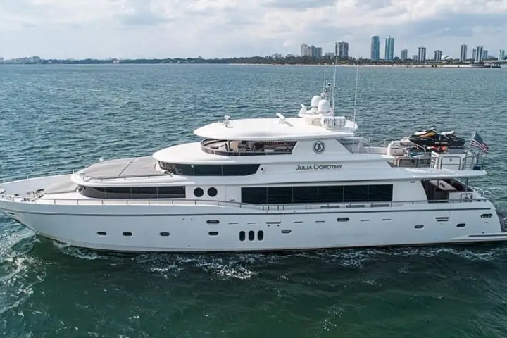 Evening lighting on outdoor common areas