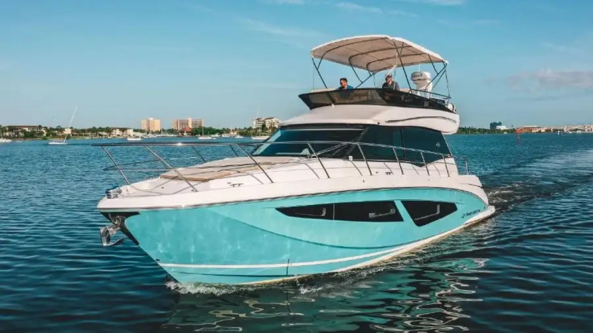 42' Regal - Boat Rental in St. Petersburg, Florida