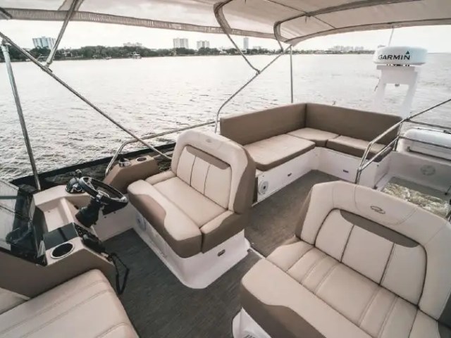 42' Regal - Boat Rental in St. Petersburg, Florida
