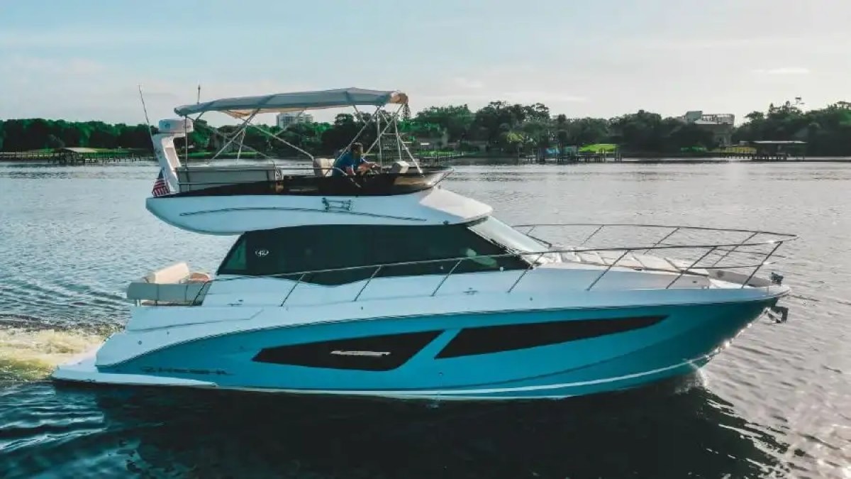 42' Regal - Boat Rental in St. Petersburg, Florida