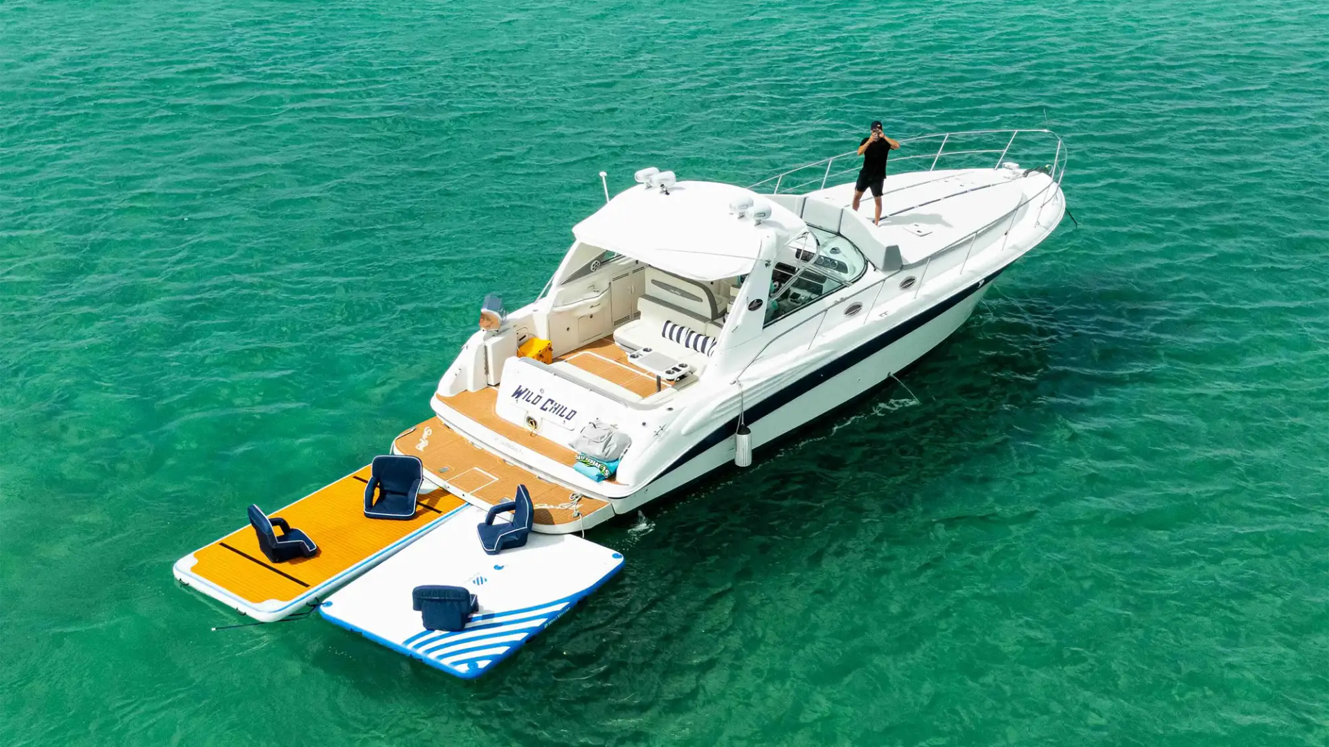 44' SeaRay - Yacht Rental in Sunny Isles, Florida