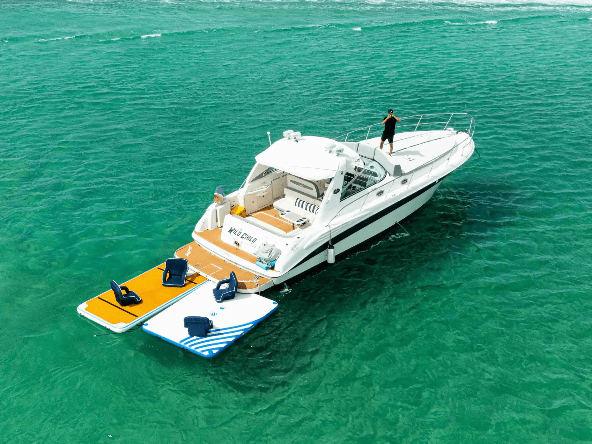 44' SeaRay - Yacht Rental in Sunny Isles, Florida