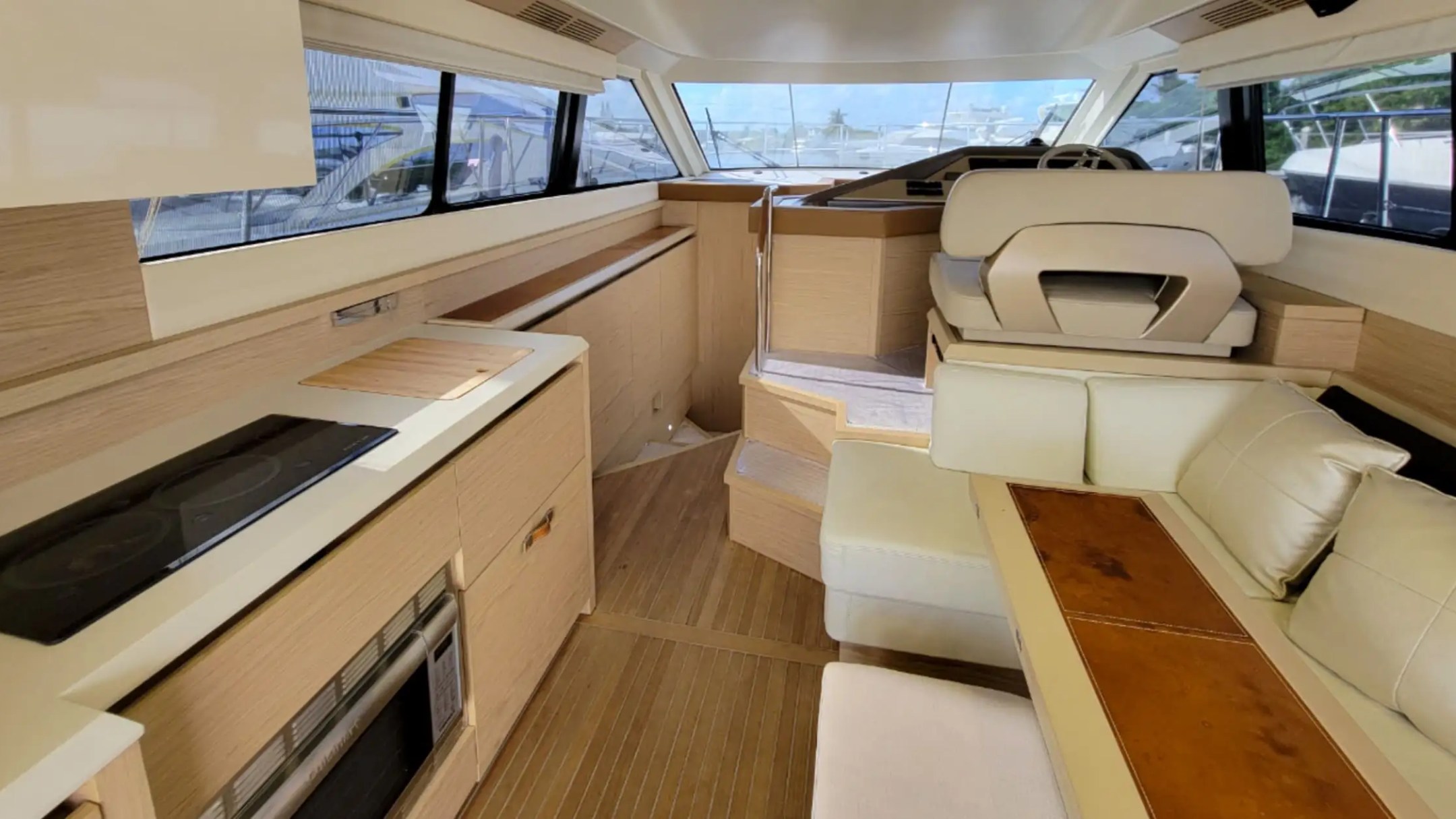 45' Beneteau - Boat Rental in Fort Lauderdale, Florida