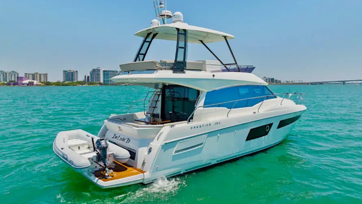 46' Prestige - Boat Rental in Sarasota, Florida