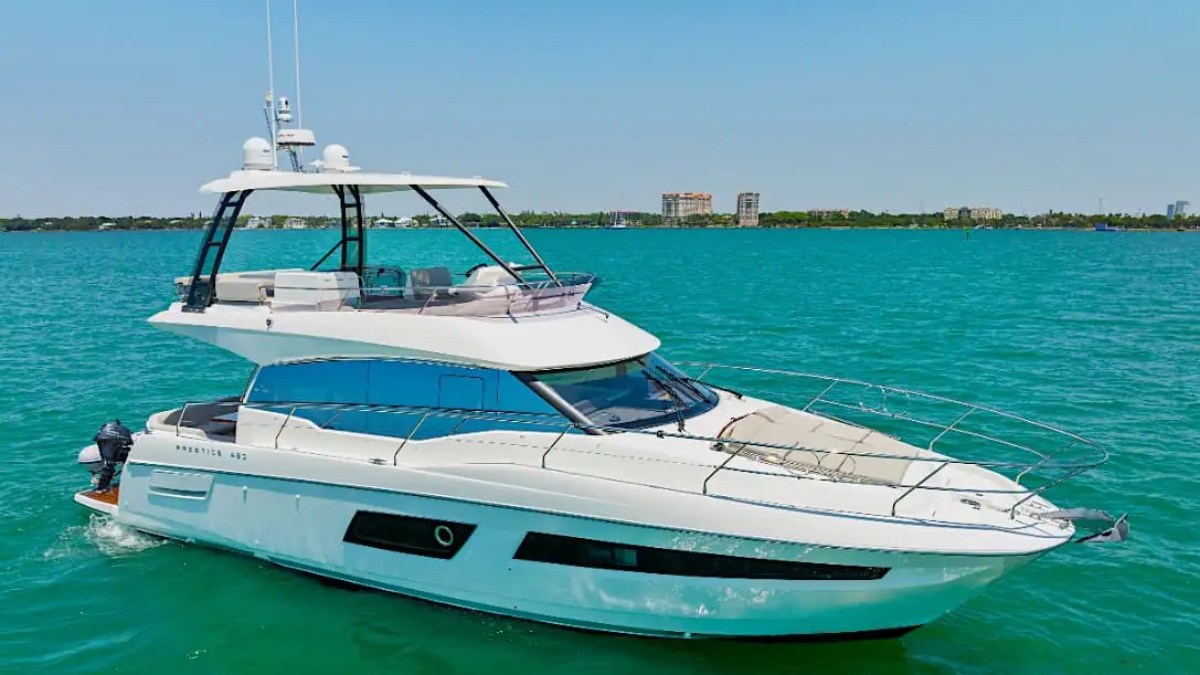 46' Prestige - Boat Rental in Sarasota, Florida