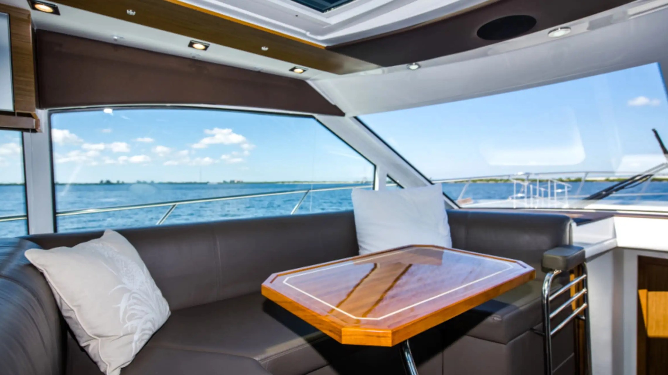 48' Cruisers - Boat Rental in Sarasota, Florida